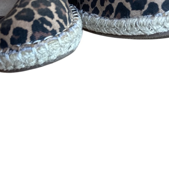 Torrid CANVAS ESPADRILLE FLAT - LEOPARD Print Buckle Closure Wide Width Size 9 - Picture 7 of 11